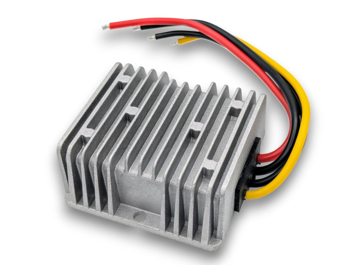 EM8-40S13R820 13.8V 20A Boost-Buck DC/DC Power Conditioner