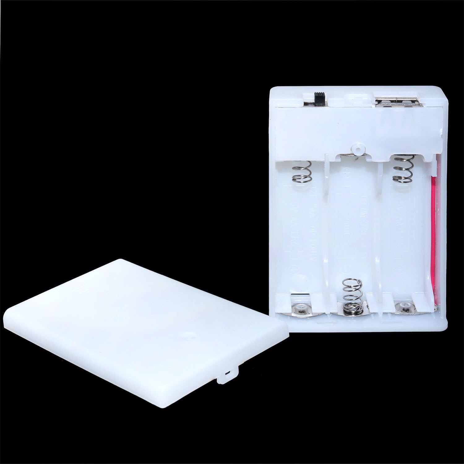 Battery Holder Case for 3X (4.5V) AA Batteries w/ Cover, Switch & USB Connector / White - Envistia Mall